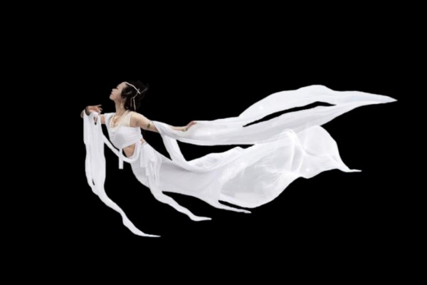 离尘不离城，武汉烽火村桑拿新体验